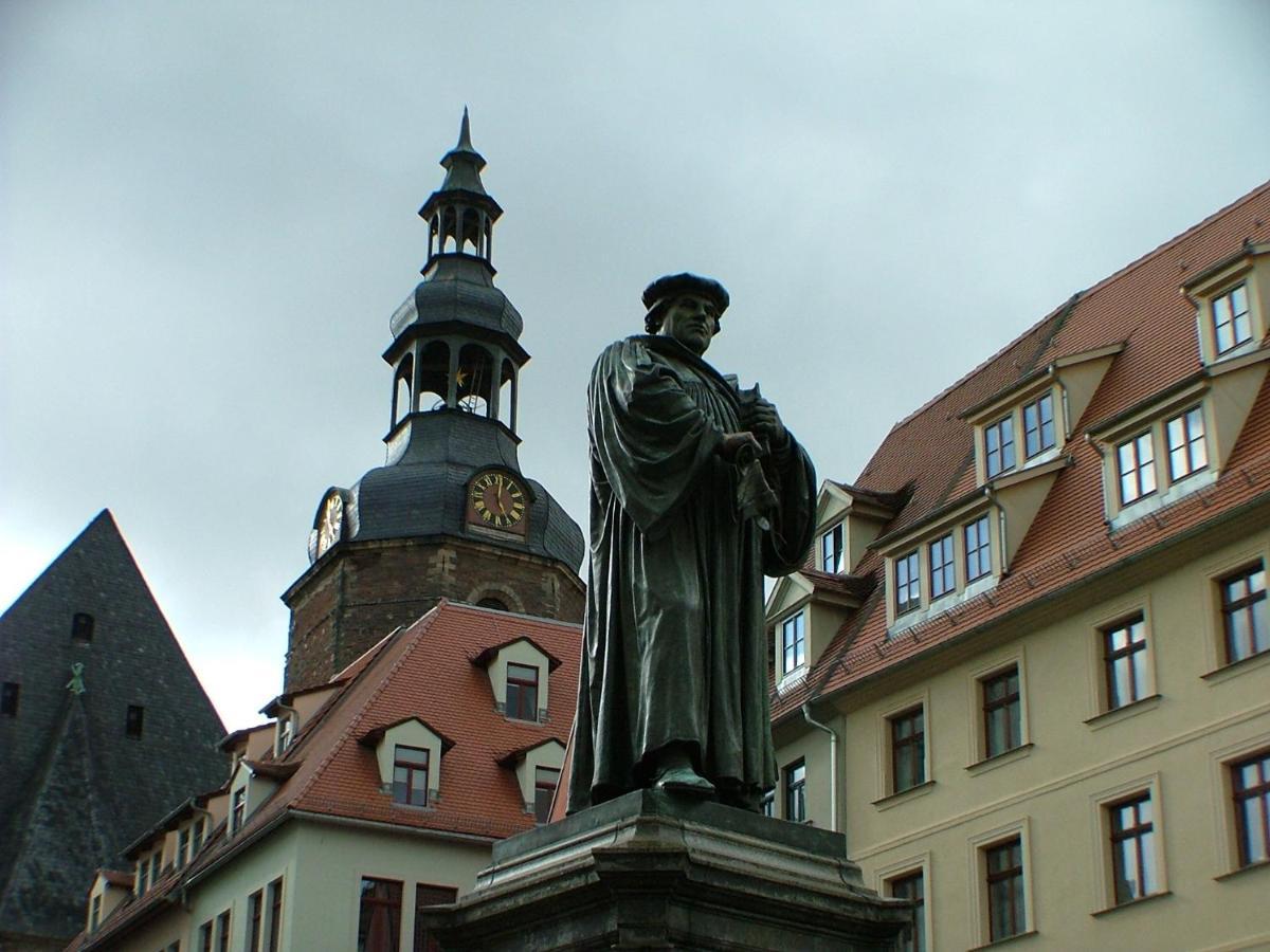 Hotel Garni Pension Zur Lutherstadt Lutherstadt Eisleben Buitenkant foto