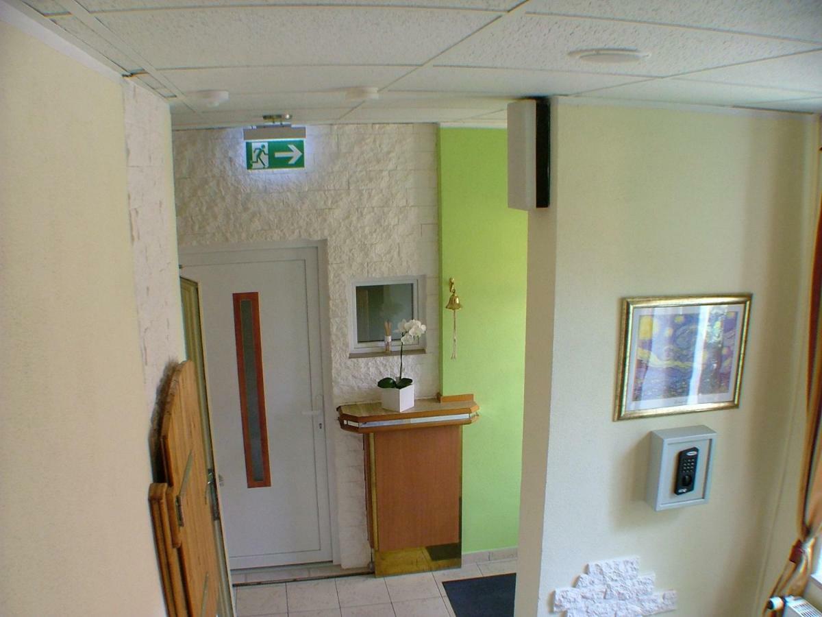 Hotel Garni Pension Zur Lutherstadt Lutherstadt Eisleben Buitenkant foto